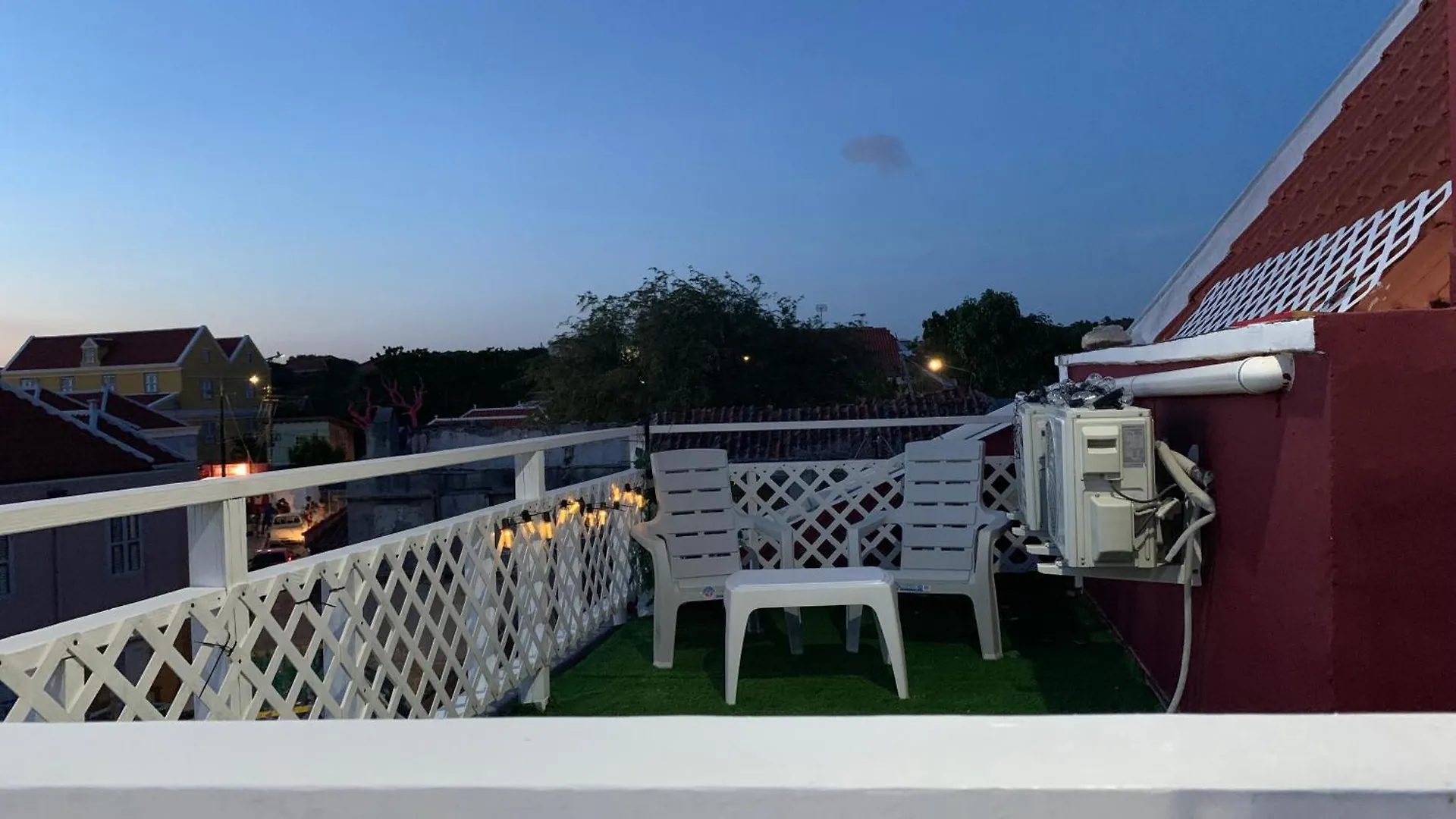 Апартаменты Trina Cozy Suites Виллемстад