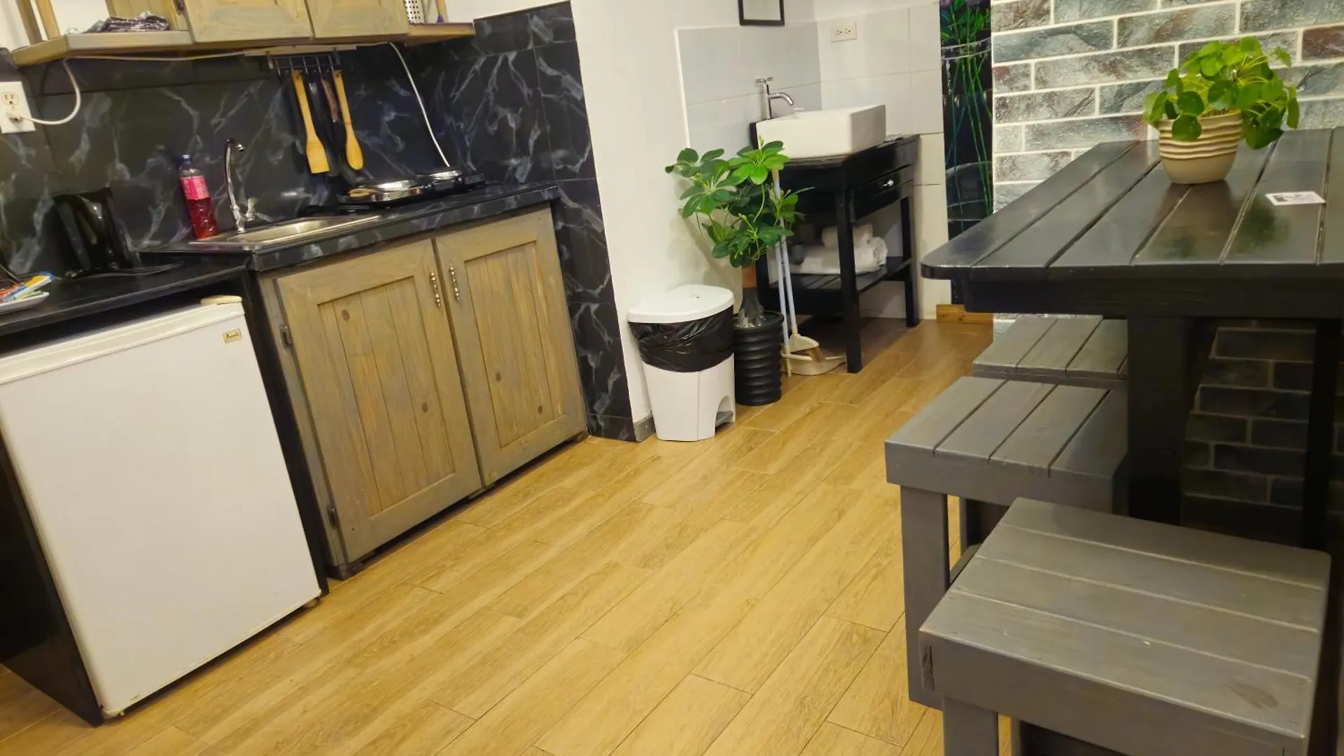 Trina Cozy Suites Виллемстад
